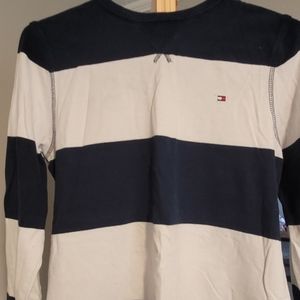 Boys XS Tommy Hilfiger long sleeve